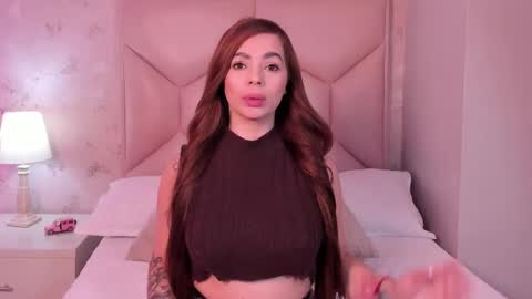   ambarsulliva  online show from February 20, 11:53 am