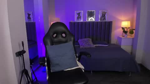 Snapshot of noa_upegui chatting on June 25, 12:10 am noa_upegui online show from June 25, 12:10 am