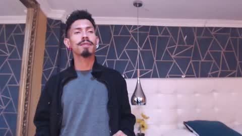 Noah online show from February 26, 12:20 am