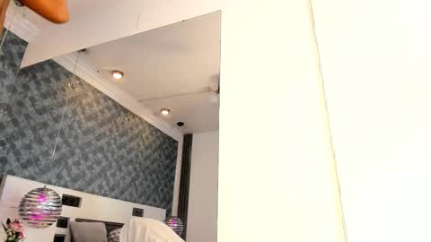 noah online show from March 10, 3:20 pm