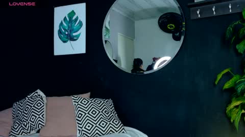 Noah  online show from April 23, 3:30 am