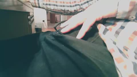 Snapshot of noah36a chatting on January 5, 4:38 pm noah36a online show from January 5, 4:38 pm