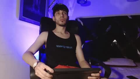 Noah Brigth online show from November 6, 3:07 am