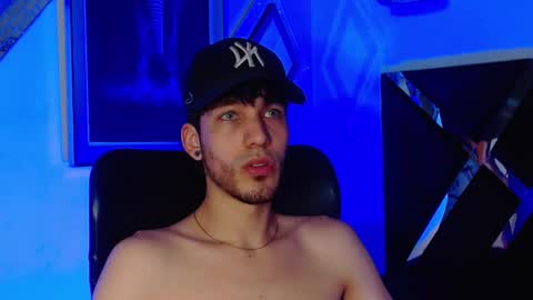 Noah Brigth online show from November 12, 12:44 am