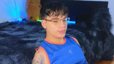 NOAH  online show from October 26, 8:20 am