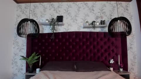 noah_dupont_ online show from November 21, 11:42 am