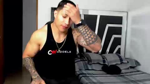 Noah Harris01 online show from January 25, 12:59 am