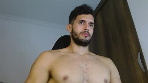 Noah online show from January 14, 3:57 pm