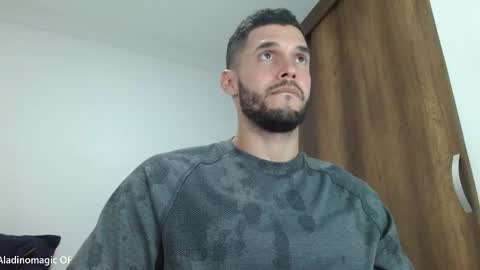 Noah online show from February 19, 2:18 am