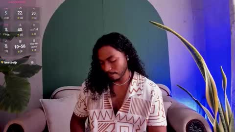 Noah online show from December 16, 5:07 pm