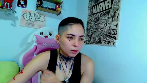 Snapshot of noah_martini chatting on May 30, 3:25 am noah hehim online show from May 30, 3:25 am