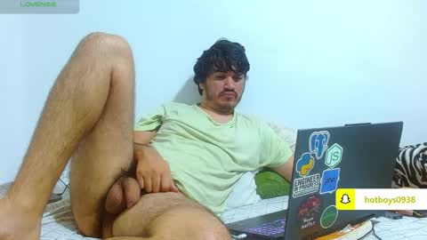 Snapshot of noah_meyer_ chatting on October 10, 9:41 am noah_meyer_ online show from October 10, 9:41 am