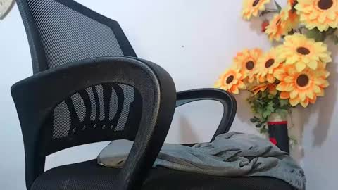 Noah Millers online show from February 1, 11:21 am