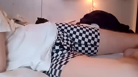 Snapshot of noah_wesley chatting on January 10, 3:06 pm Noah Wesley online show from January 10, 3:06 pm