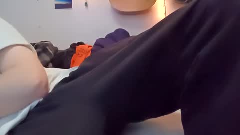 Snapshot of noah_wesley chatting on January 26, 6:17 am Noah Wesley online show from January 26, 6:17 am