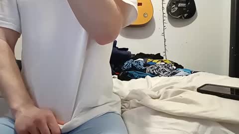 Snapshot of noah_wesley chatting on February 28, 3:59 am Noah Wesley online show from February 28, 3:59 am