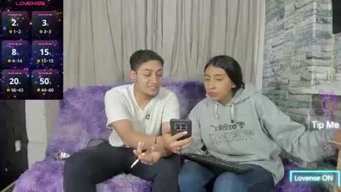Noahandbunny online show from June 25, 11:15 am