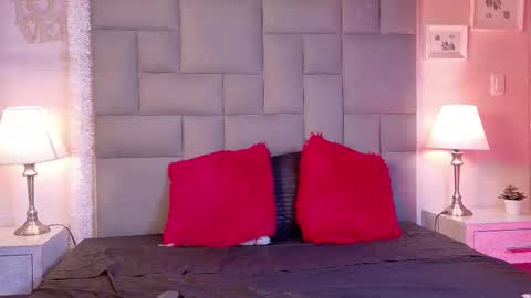 Noah   online show from February 1, 12:59 pm