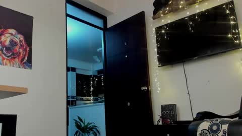 LIAM- noah online show from December 29, 12:01 pm