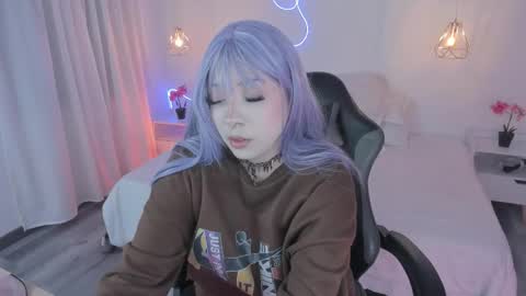 Noah  online show from November 19, 6:35 am