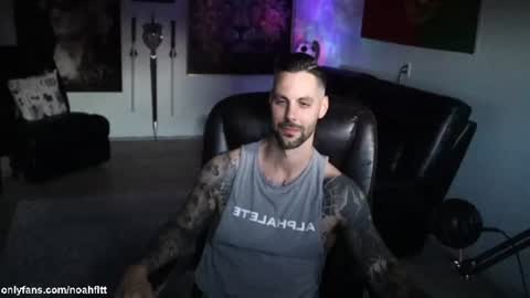 Noah Fitt online show from June 23, 3:04 am