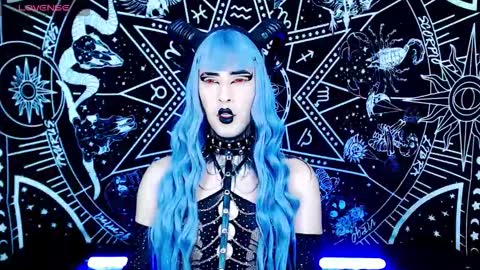 caroline online show from October 9, 2:59 pm