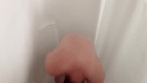 Snapshot of nobodee69 chatting on January 15, 6:33 pm nobodee69 online show from January 15, 6:33 pm