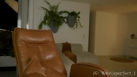 Samantha online show from April 23, 2:02 am