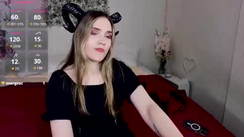 Snapshot of nocturnehuntress chatting on July 5, 4:19 am Alice online show from July 5, 4:19 am