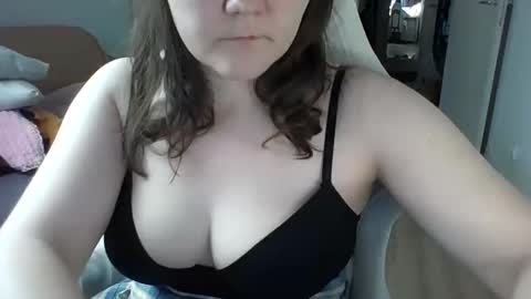 Snapshot of nodarell chatting on November 24, 1:00 pm nodarell online show from November 24, 1:00 pm