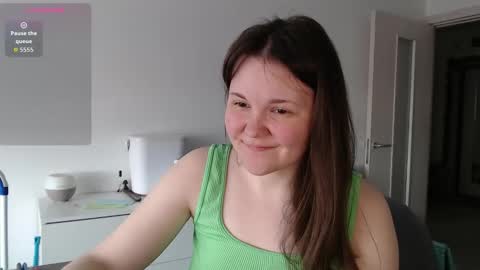 nodarell online show from March 19, 10:19 am