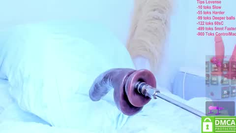 NhAndrea online show from March 4, 9:22 pm