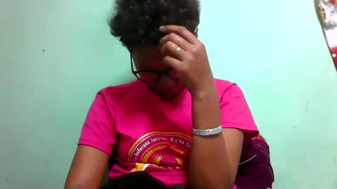 noellah online show from September 10, 6:57 am