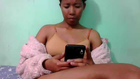 noellah online show from September 15, 7:36 pm