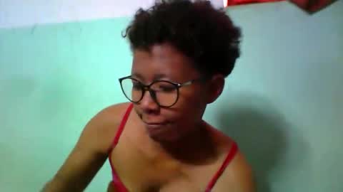 noellah online show from September 30, 7:35 am