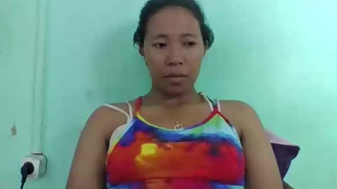 noellah online show from April 15, 5:20 pm