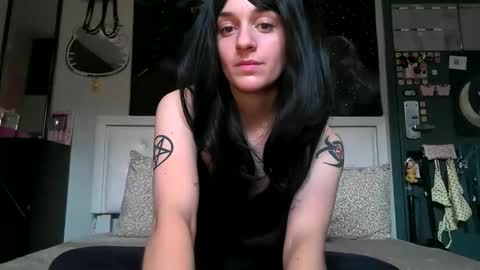 Noelle online show from April 30, 7:09 pm