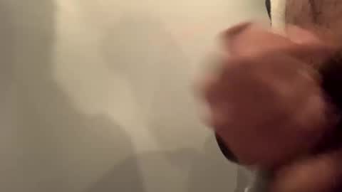 Snapshot of nofacedad90 chatting on January 20, 2:01 am nofacedad90 online show from January 20, 2:01 am