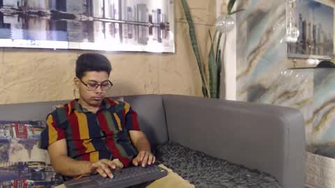 noha online show from March 5, 2:24 pm