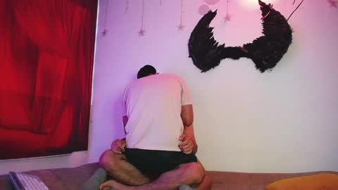 noha_and_iam1 online show from April 13, 12:21 pm