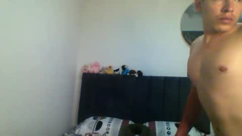 Snapshot of noha_free chatting on October 27, 12:26 am Noha online show from October 27, 12:26 am