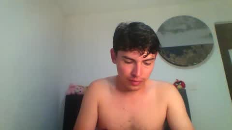 Snapshot of noha_free chatting on December 23, 4:21 am Noha online show from December 23, 4:21 am