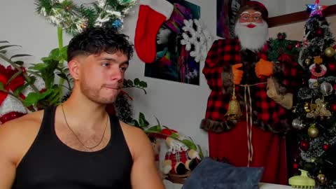 kevin online show from December 4, 12:19 am