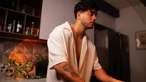 kevin online show from March 2, 12:46 am