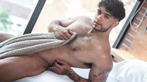 kevin online show from April 4, 6:27 pm