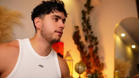 kevin online show from April 6, 12:19 am