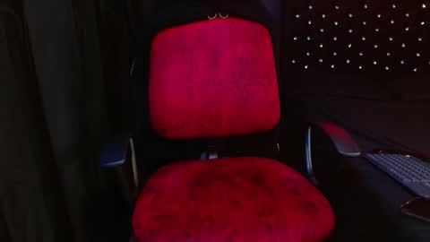 Noha Thomson online show from November 25, 5:18 am