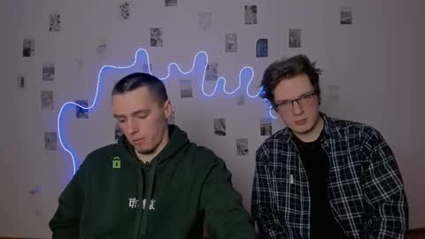 Snapshot of noir_kai chatting on February 4, 8:14 pm cool Kai online show from February 4, 8:14 pm