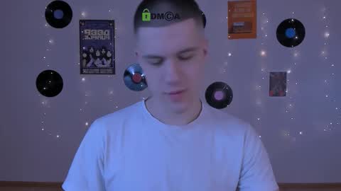 Snapshot of noir_kai chatting on March 3, 8:26 pm cool Kai online show from March 3, 8:26 pm