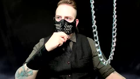 Noir online show from February 2, 4:49 pm